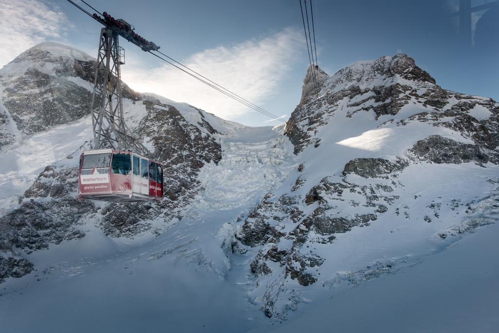 Le Petit Charme-Inn Zermatt Ngoại thất bức ảnh
