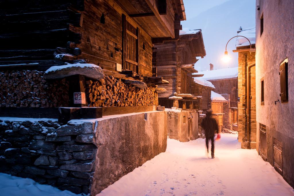 Le Petit Charme-Inn Zermatt Ngoại thất bức ảnh