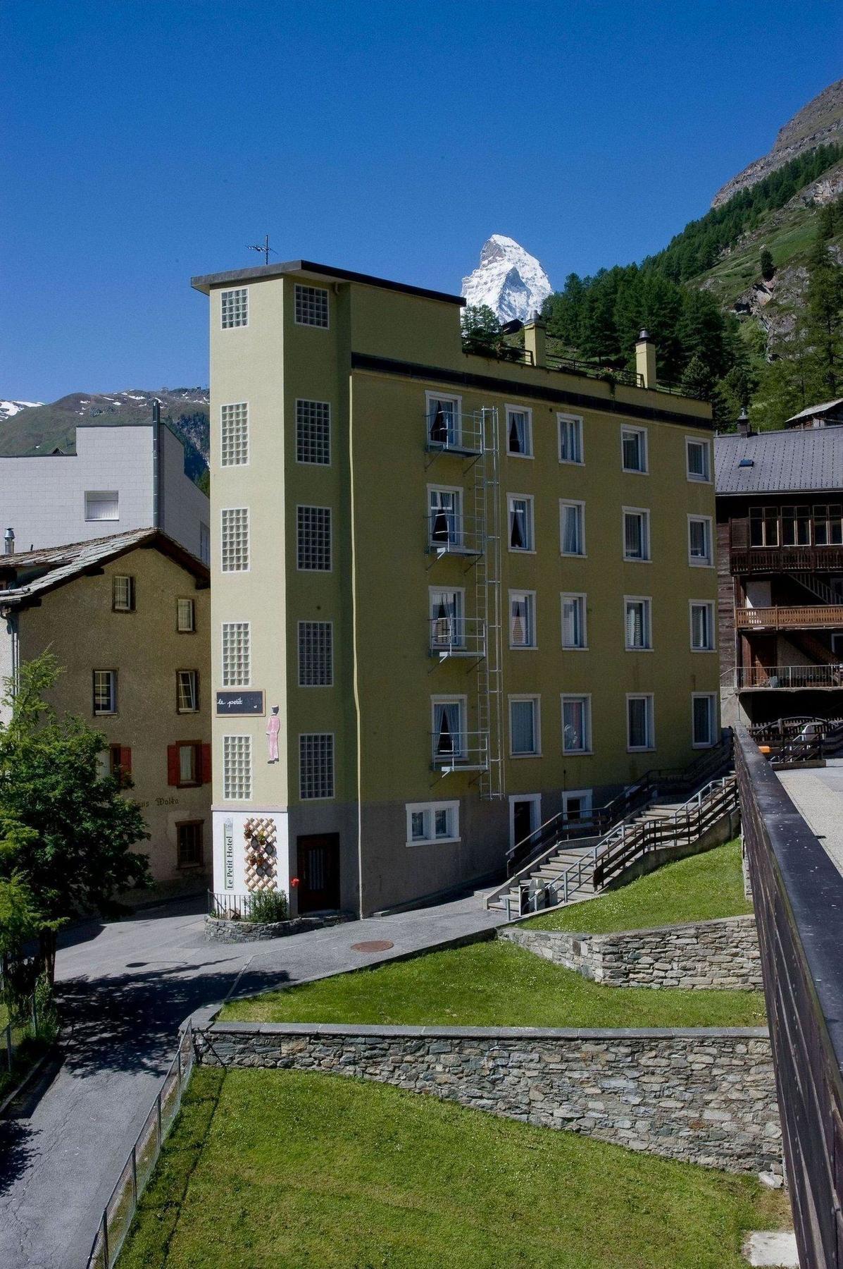 Le Petit Charme-Inn Zermatt Ngoại thất bức ảnh
